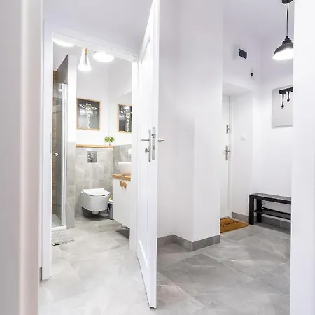 شقة Pod Arkadami وارسو