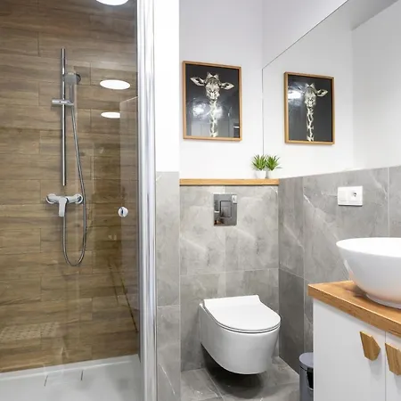 شقة Pod Arkadami وارسو