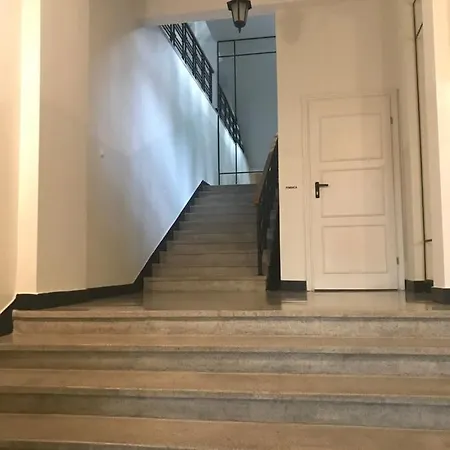 Pod Arkadami Apartment Warsaw